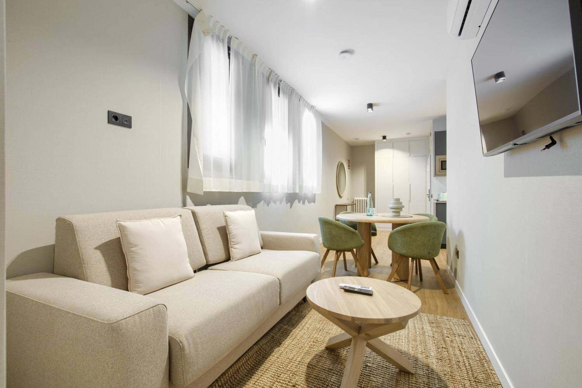 Apartamento Dobo Madrid Justicia Exterior foto