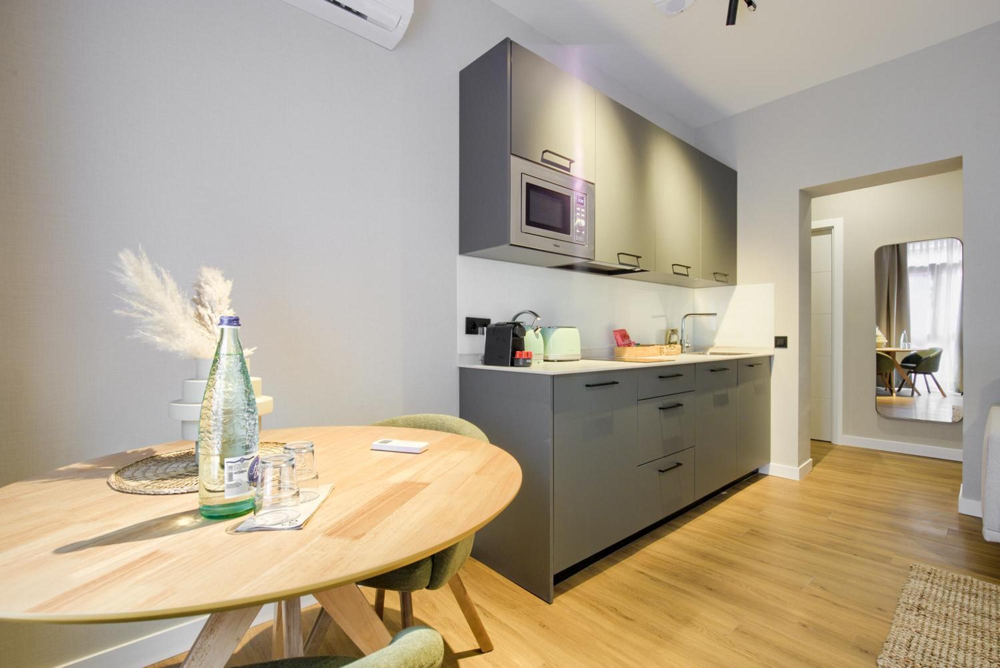 Apartamento Dobo Madrid Justicia Habitación foto