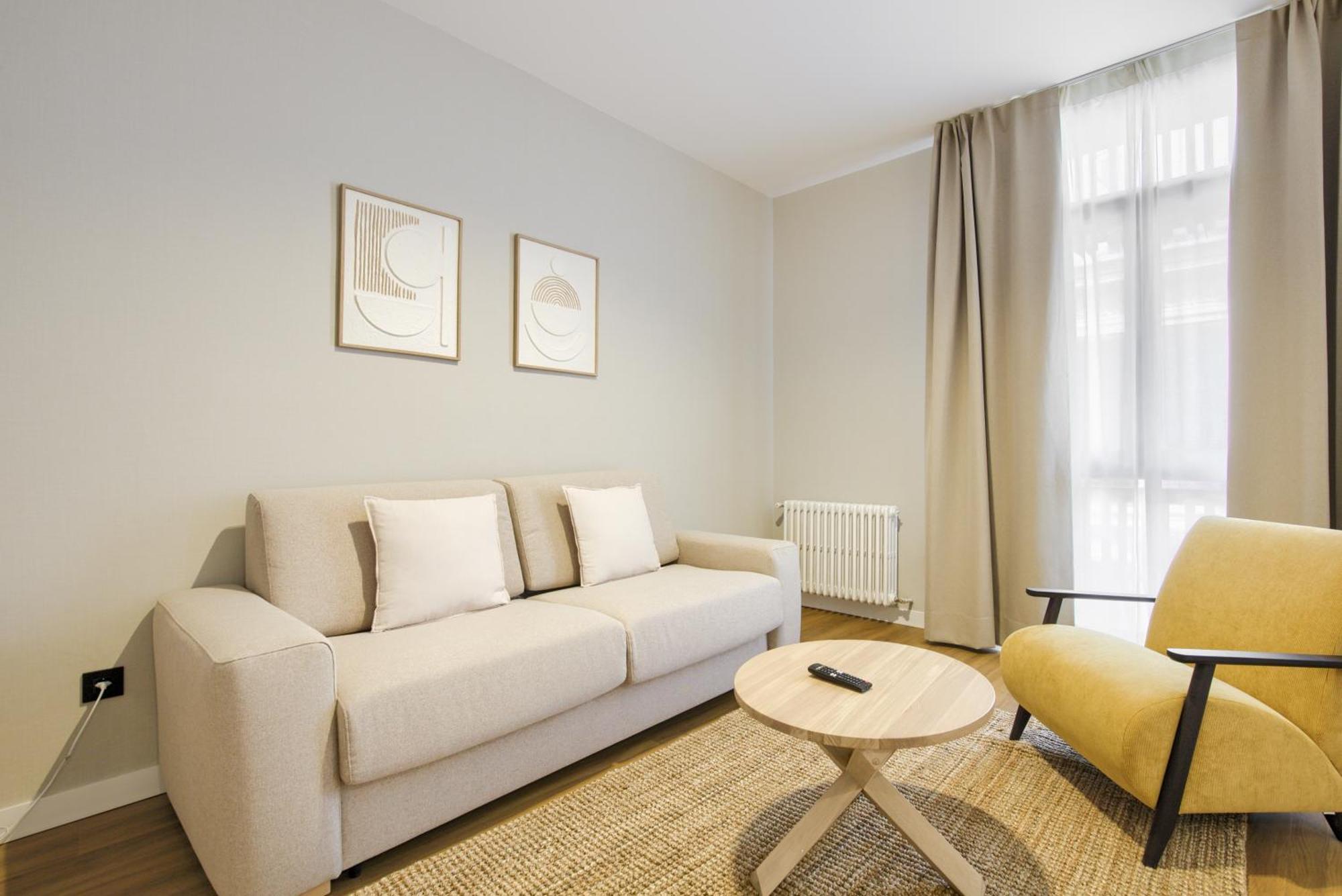 Apartamento Dobo Madrid Justicia Exterior foto