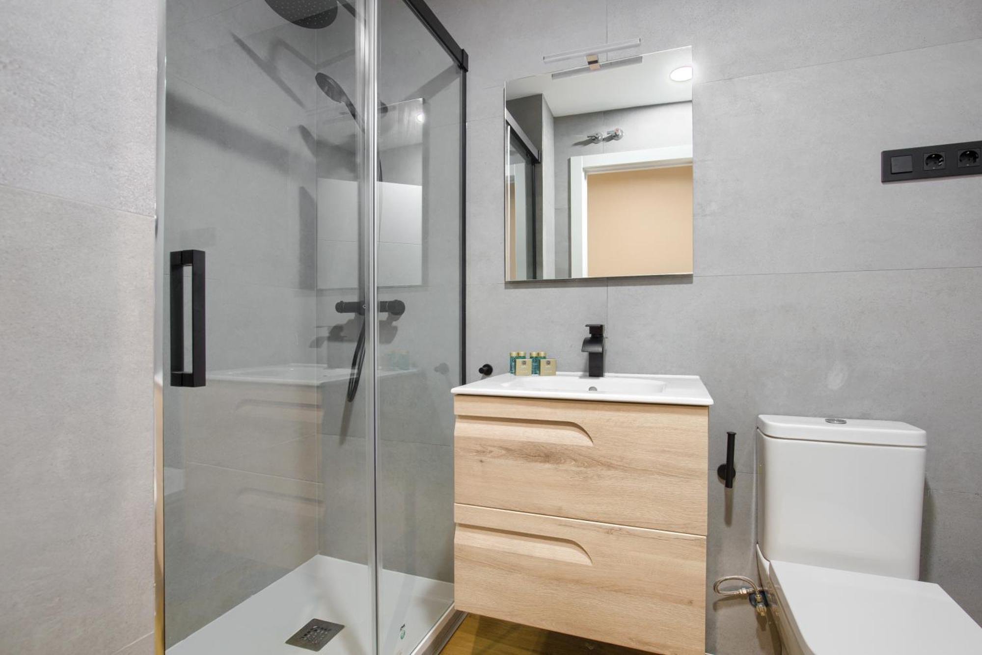 Apartamento Dobo Madrid Justicia Habitación foto